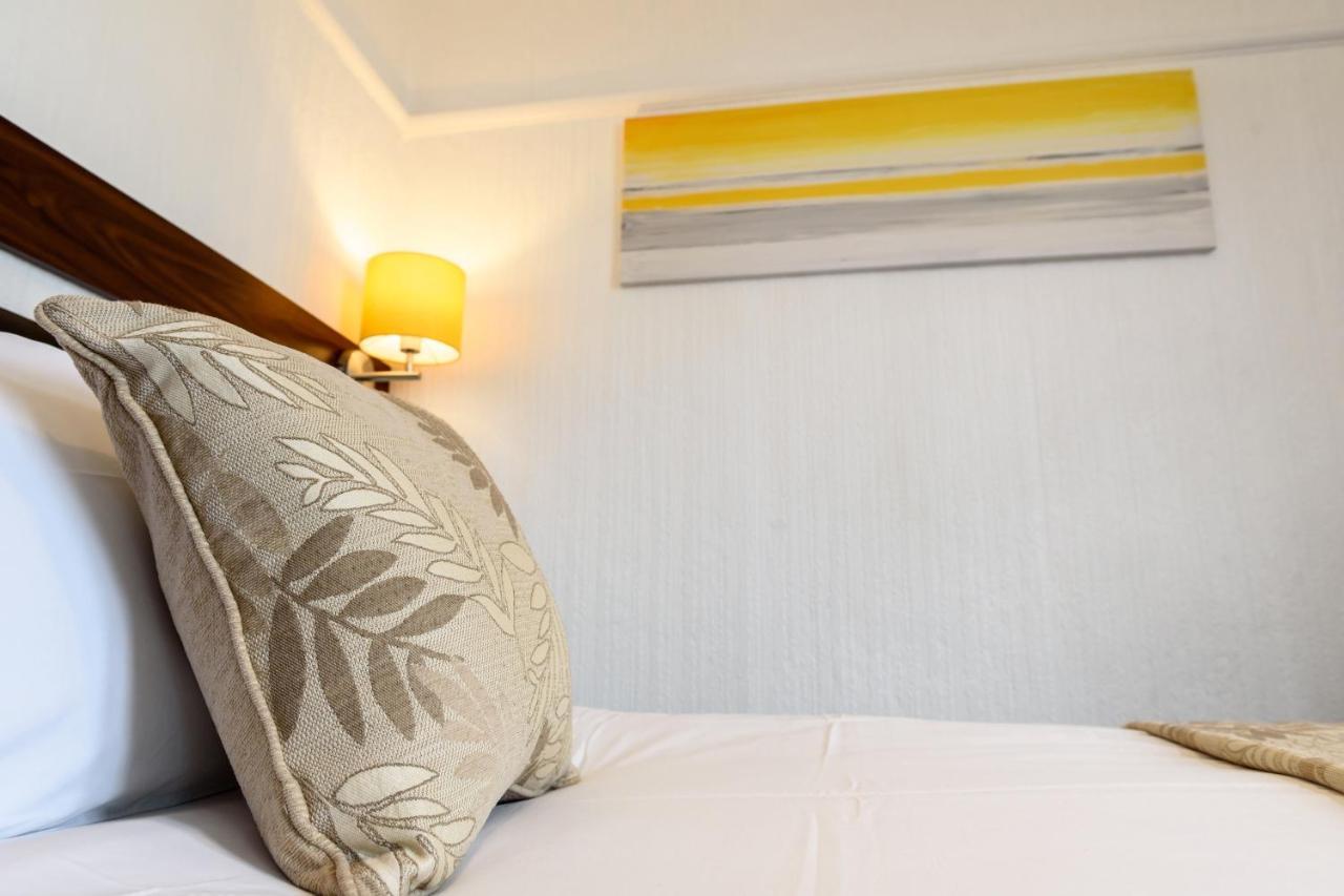 فندق Palm Court سكيغنيس المظهر الخارجي الصورة